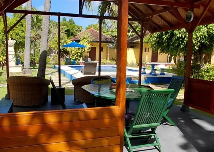 Secret Garden Hotel *